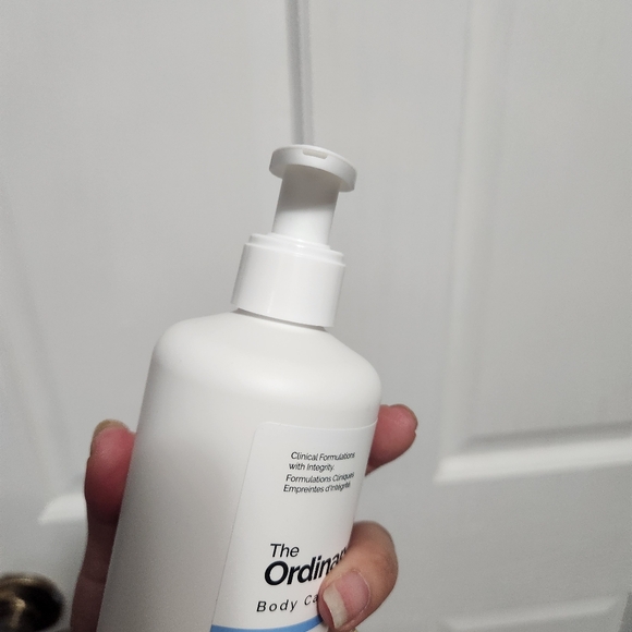 NIB The Ordinary | Natural Moisturizing Factors + Inulin Body Lotion, Full Size - Picture 4 of 11